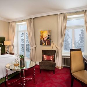 Superior Zimmer mit Kingsize-Bett
